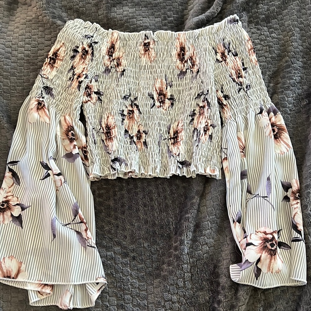 She and sky brand size medium